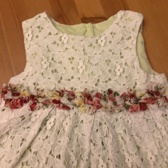 Size 24 months sweet dress - Picture 2 of 4